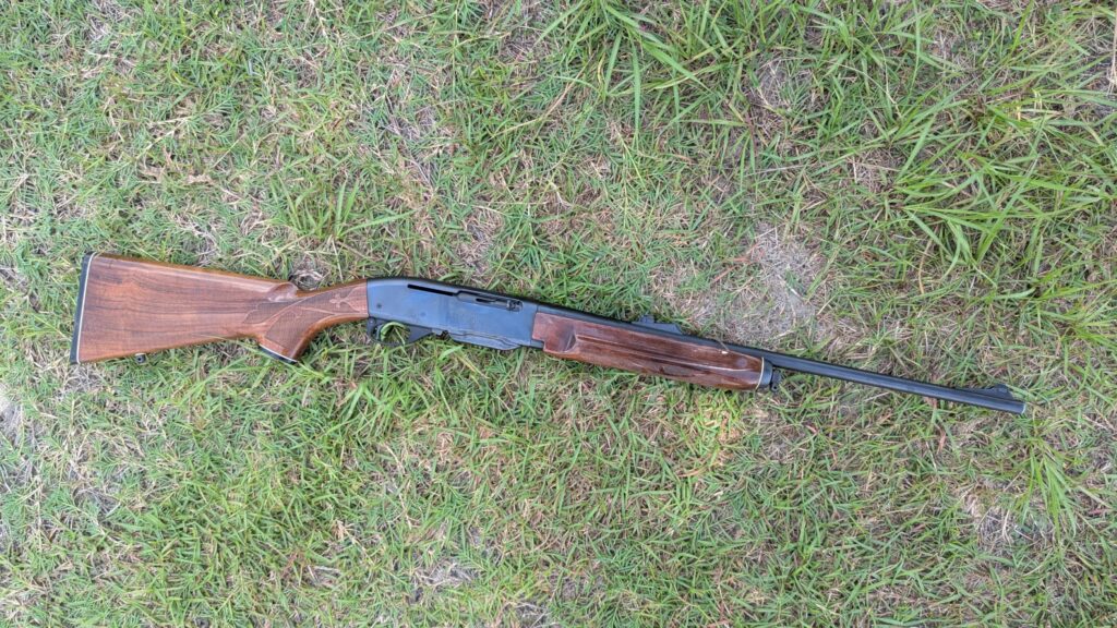 Remington 7400 semi-auto brush hunting rifle