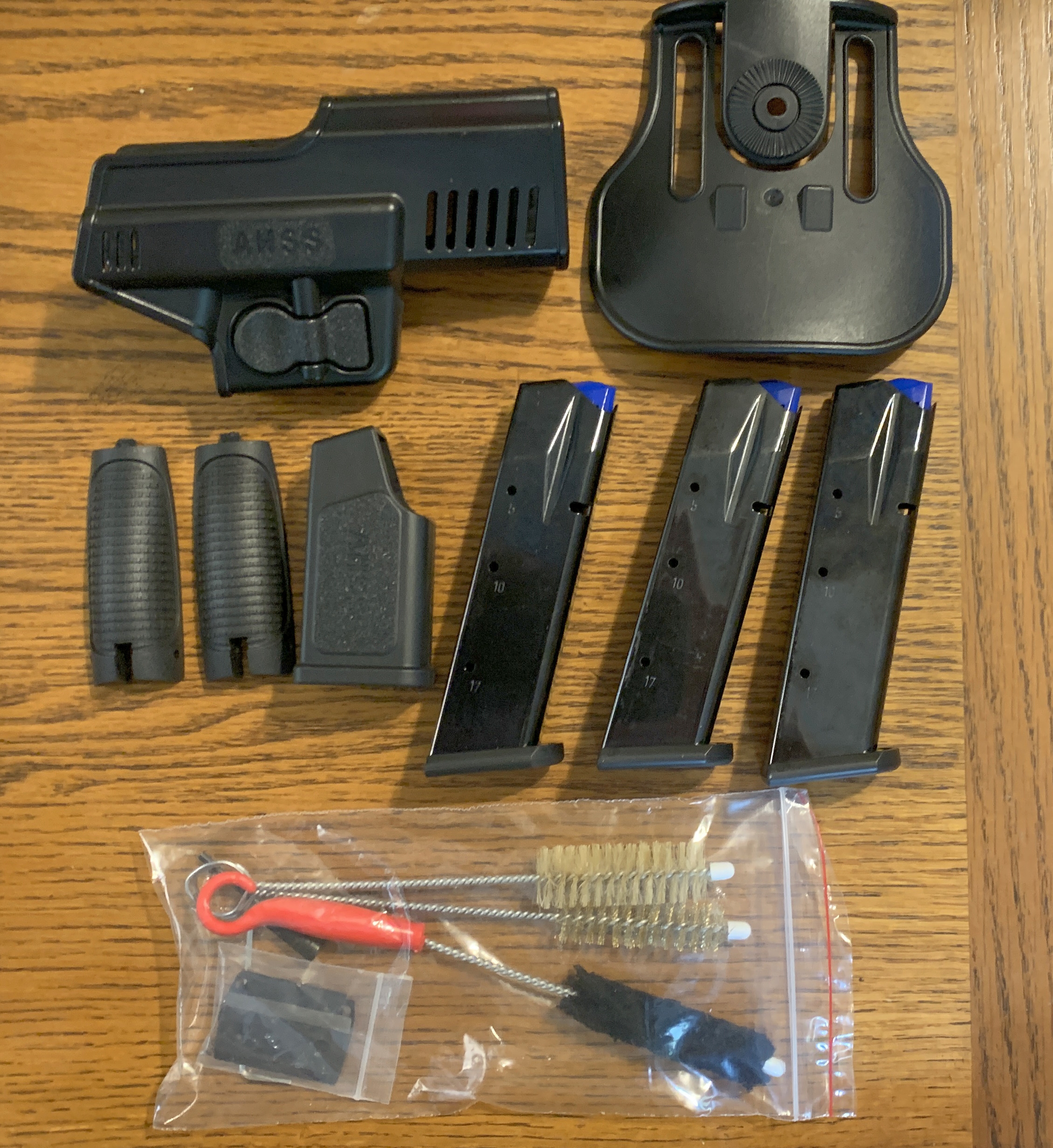 KOR-FX-9-9mm-included-items KOR-FX-9-9mm-included-items